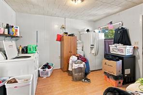 205 W 4th Street - Photo 22