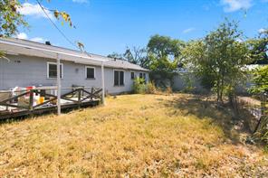 205 W 4th Street - Photo 28