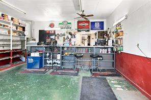 205 W 4th Street - Photo 8