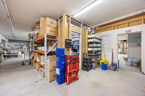 1409 Barnard Street - Photo 23