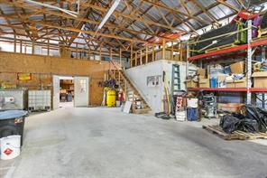 1409 Barnard Street - Photo 29