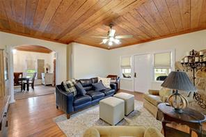 23351 FM 150 W W - Photo 5