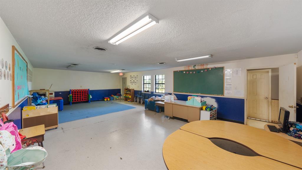 1409 W South Commerce Street - Photo 20