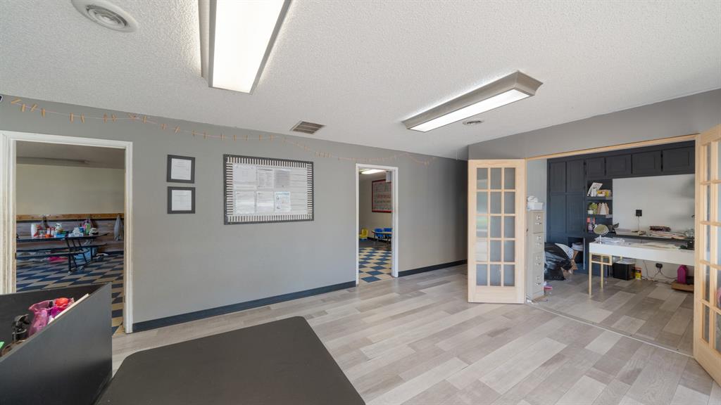 1409 W South Commerce Street - Photo 29