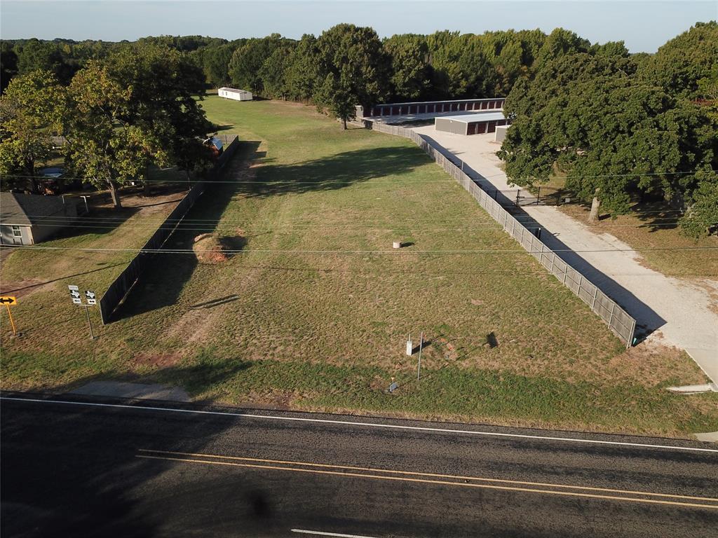 1270 FM  279 - Photo 2