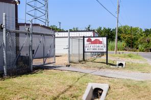 6612 Midway Road - Photo 14