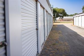 6612 Midway Road - Photo 17