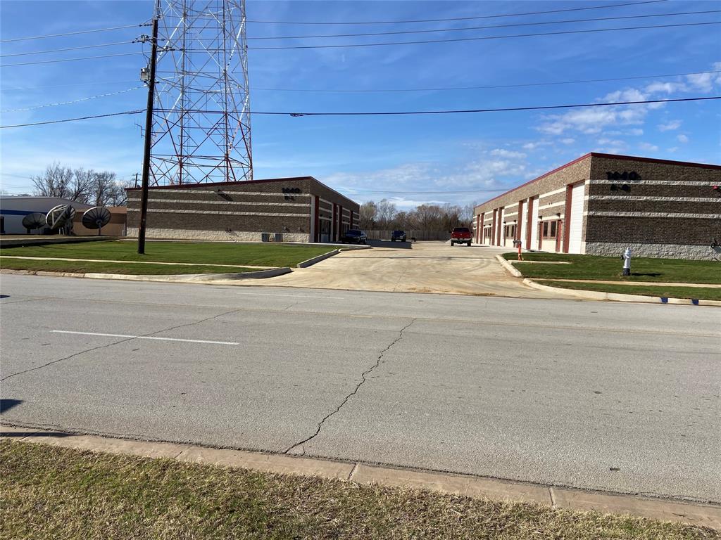 1440 Westpark Way - Photo 4