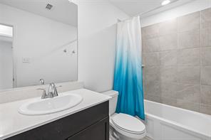1477 Yachtclub Drive - Photo 15