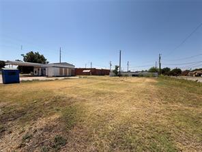 221 N Birch Avenue - Photo 16