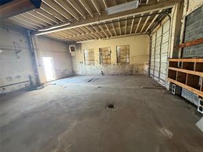 221 N Birch Avenue - Photo 4