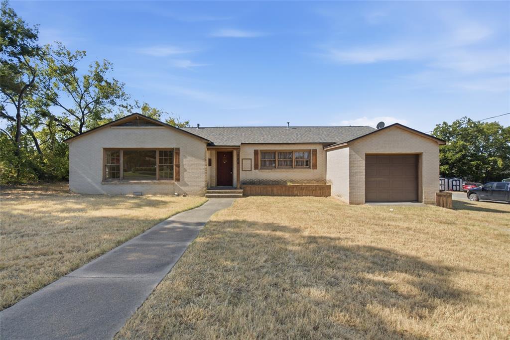 700 E Main Street - Photo 20