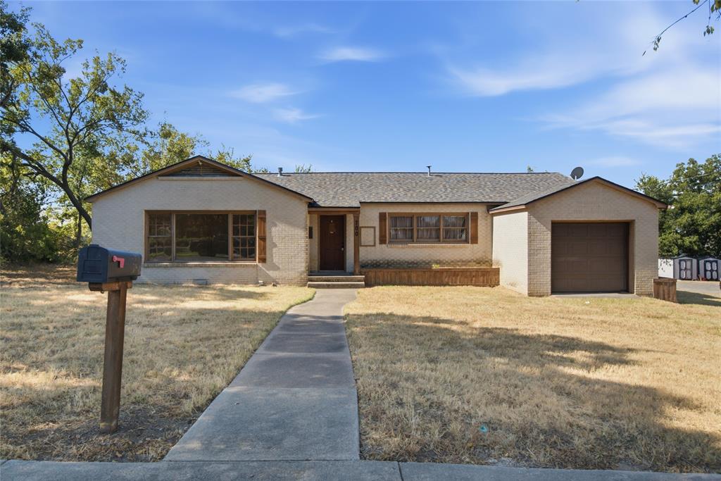 700 E Main Street - Photo 4