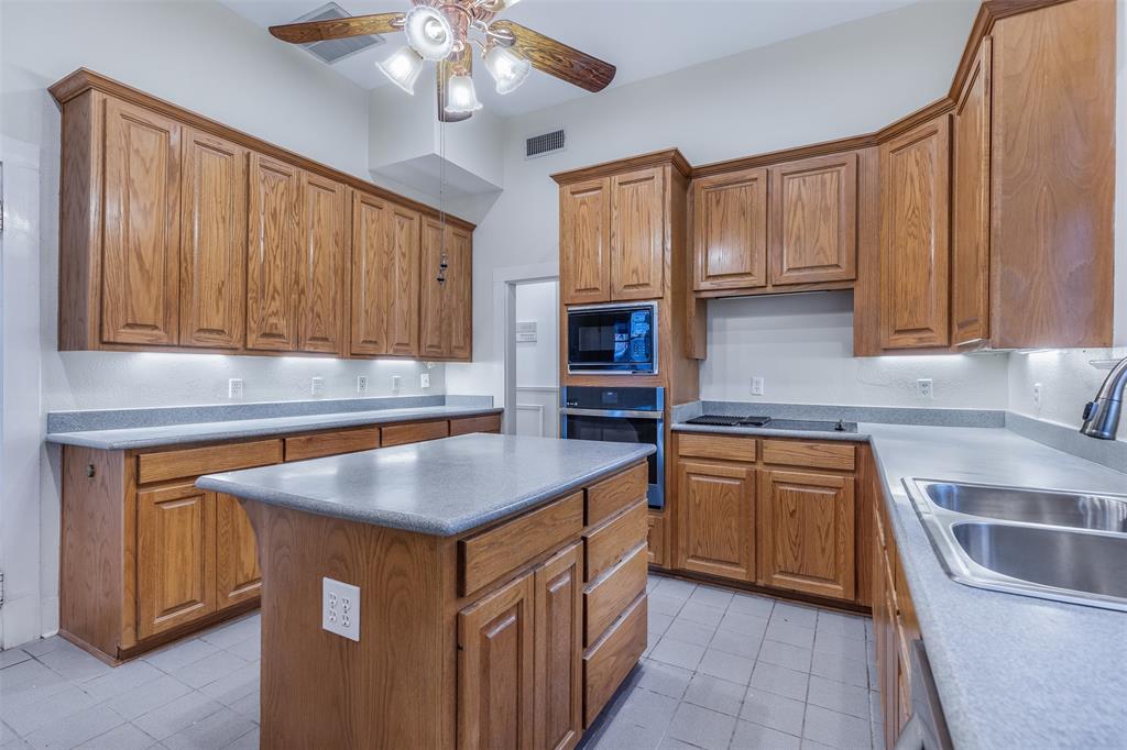 721 W Washington Street - Photo 17