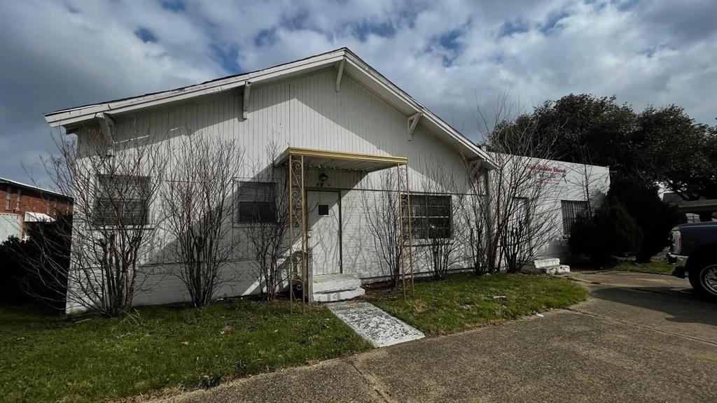 3304 S Polk Street - Photo 1