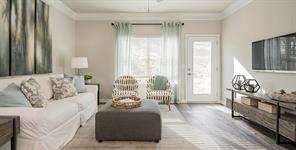 200 Crestside Drive - Photo 4