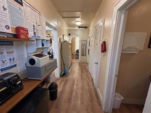 215 N Austin Street - Photo 19