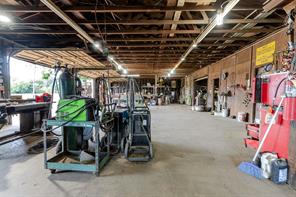 4687 E Highway 82 - Photo 32