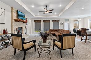 9427 FM 35 - Photo 12