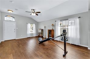 1065 Springhill Drive - Photo 7