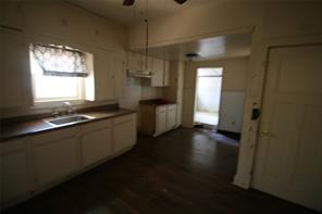 605 E Pine - Photo 5