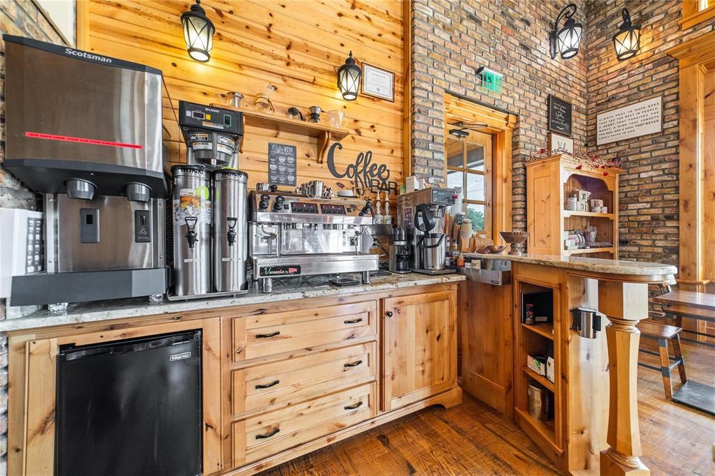 301 E Brown Street - Photo 26