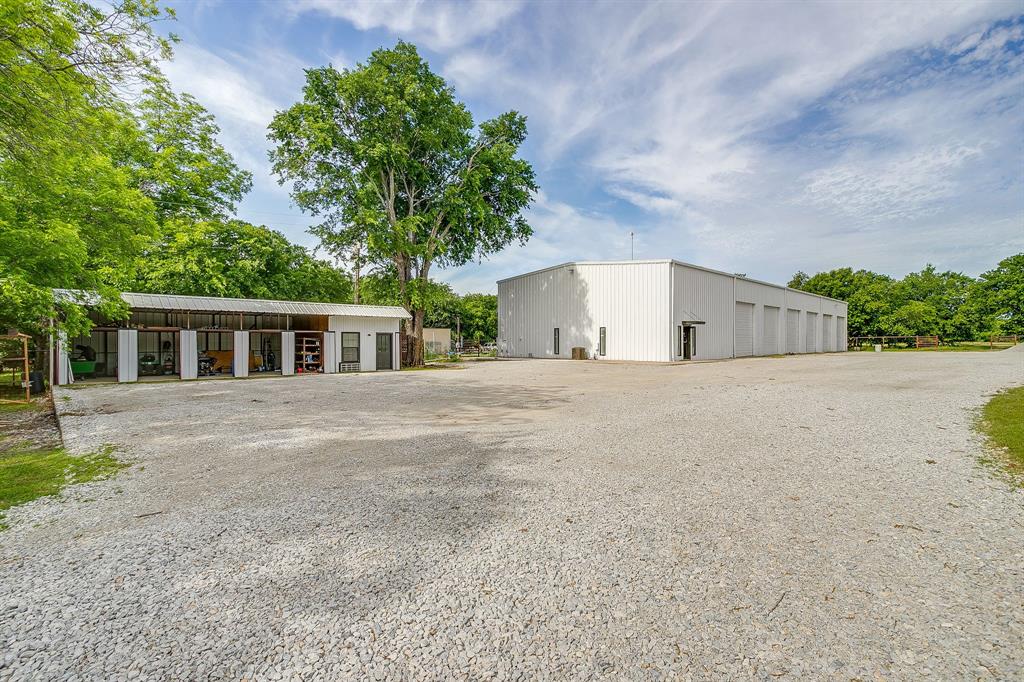 1600 FM 3433 - Photo 1