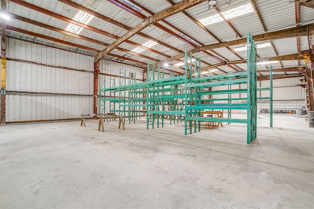 1600 FM 3433 - Photo 12