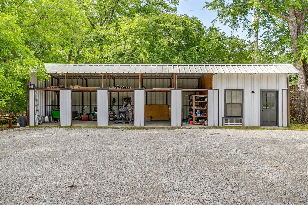 1600 FM 3433 - Photo 36