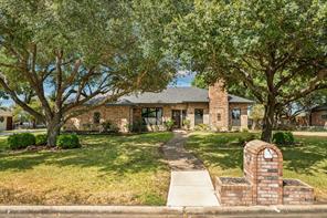 2206 Meadowview Drive