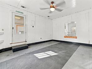 503 E Main Street - Photo 22