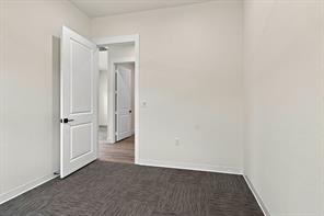108 E 6th Street - Photo 13