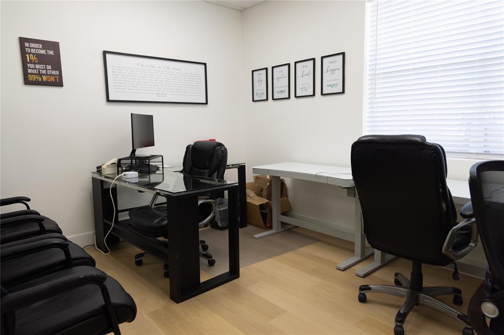 515 W Southlake Boulevard - Photo 19