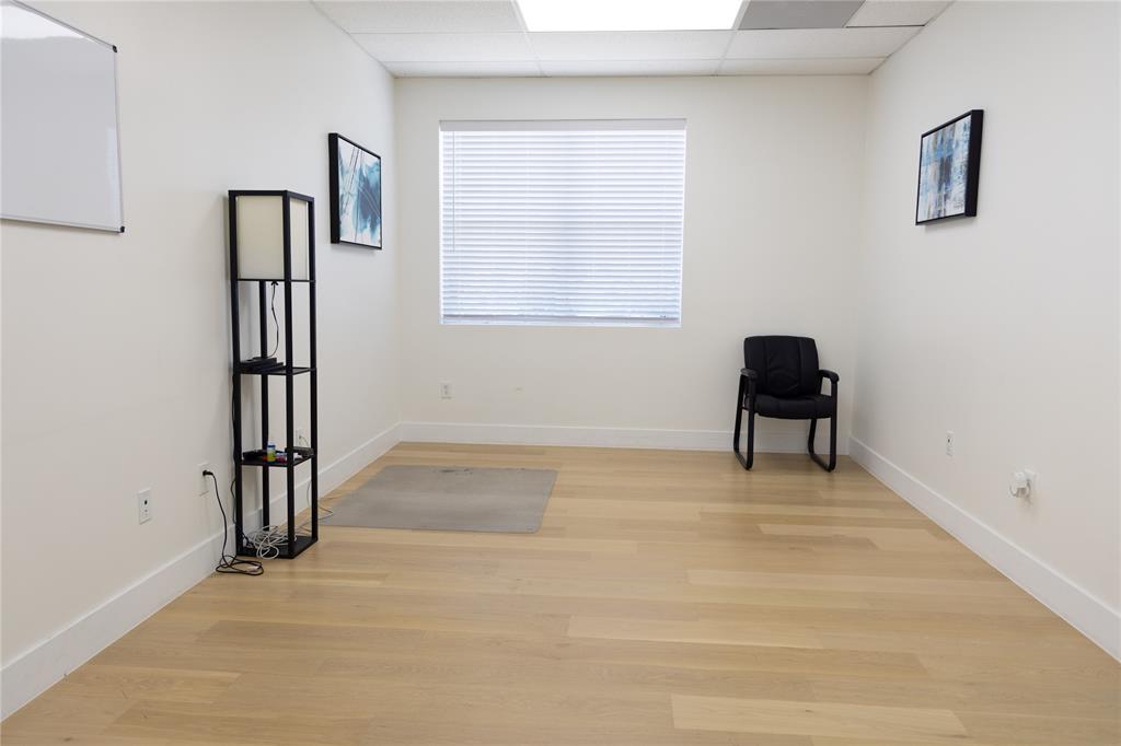515 W Southlake Boulevard - Photo 25
