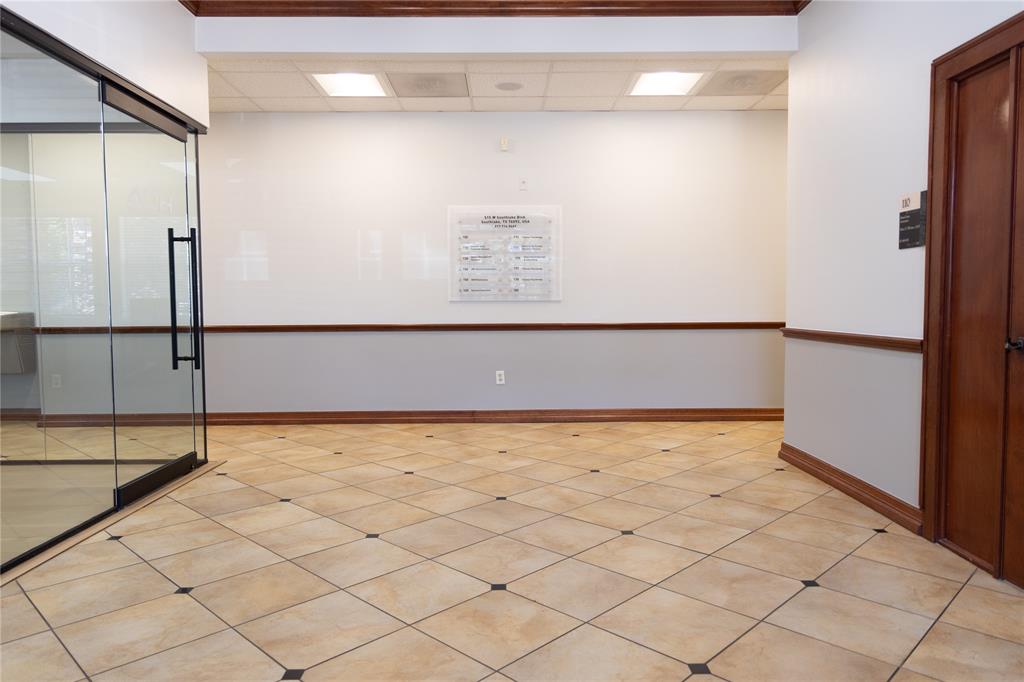 515 W Southlake Boulevard - Photo 29