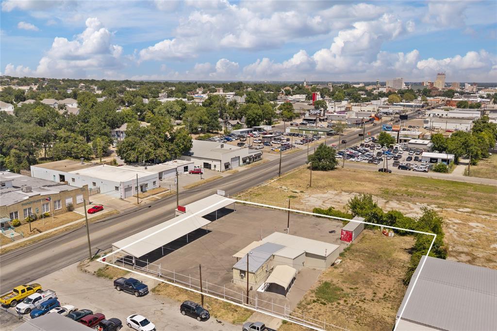 2020 Franklin Avenue - Photo 5