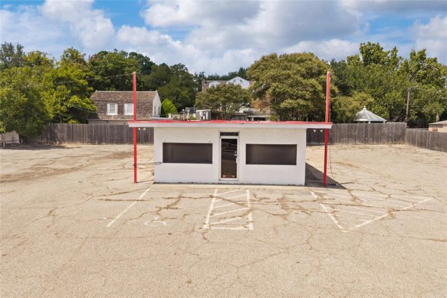 3321 Franklin Avenue