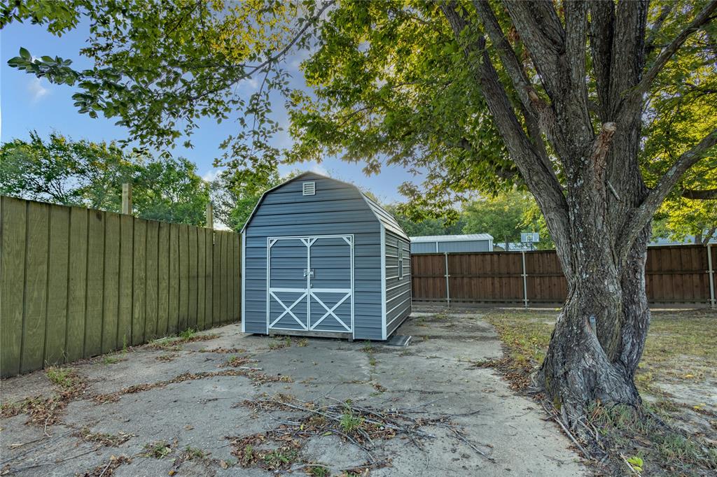128 N Osborn Street - Photo 8