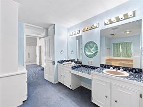 504 W Knox Street - Photo 17
