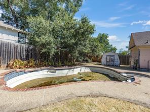 504 W Knox Street - Photo 38