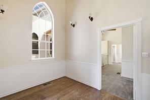 9454 Fm 2210 E - Photo 17