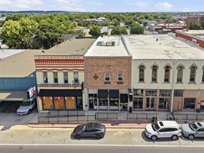 206 E Chambers Street - Photo 2