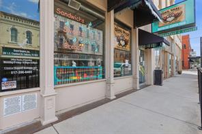 206 E Chambers Street - Photo 3