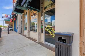 206 E Chambers Street - Photo 4