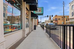 206 E Chambers Street - Photo 5