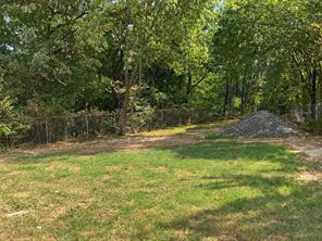 530 E US Highway 69 - Photo 23
