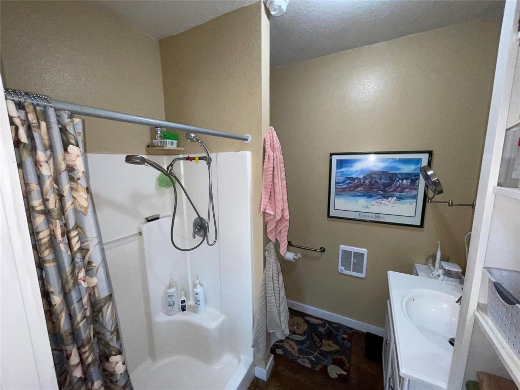 13822 Fm4 - Photo 16