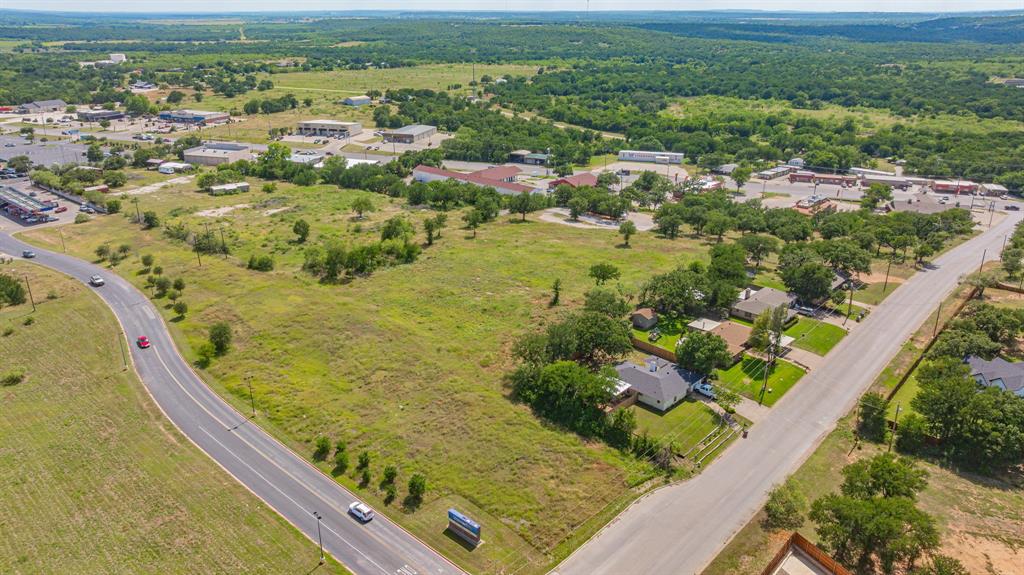 903 Pine Tree Road - Photo 16