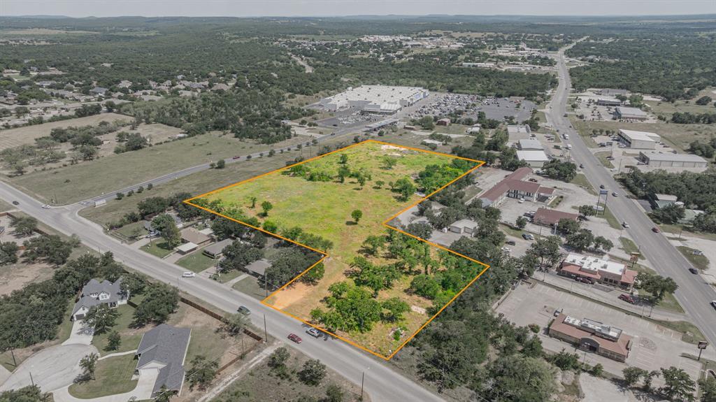 903 Pine Tree Road - Photo 4