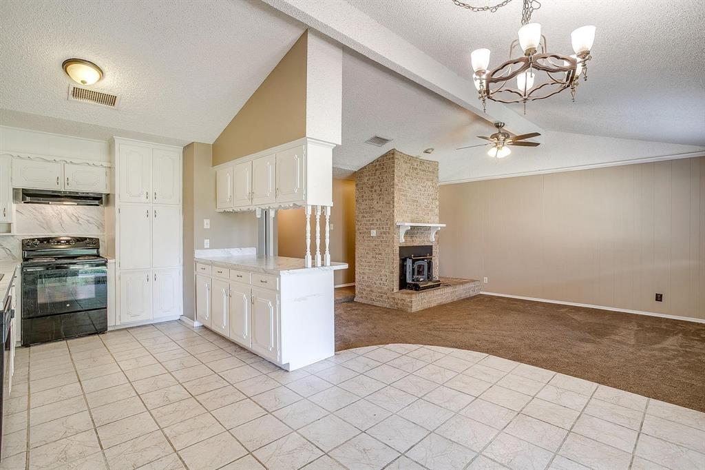 1060 S Burleson Boulevard - Photo 23